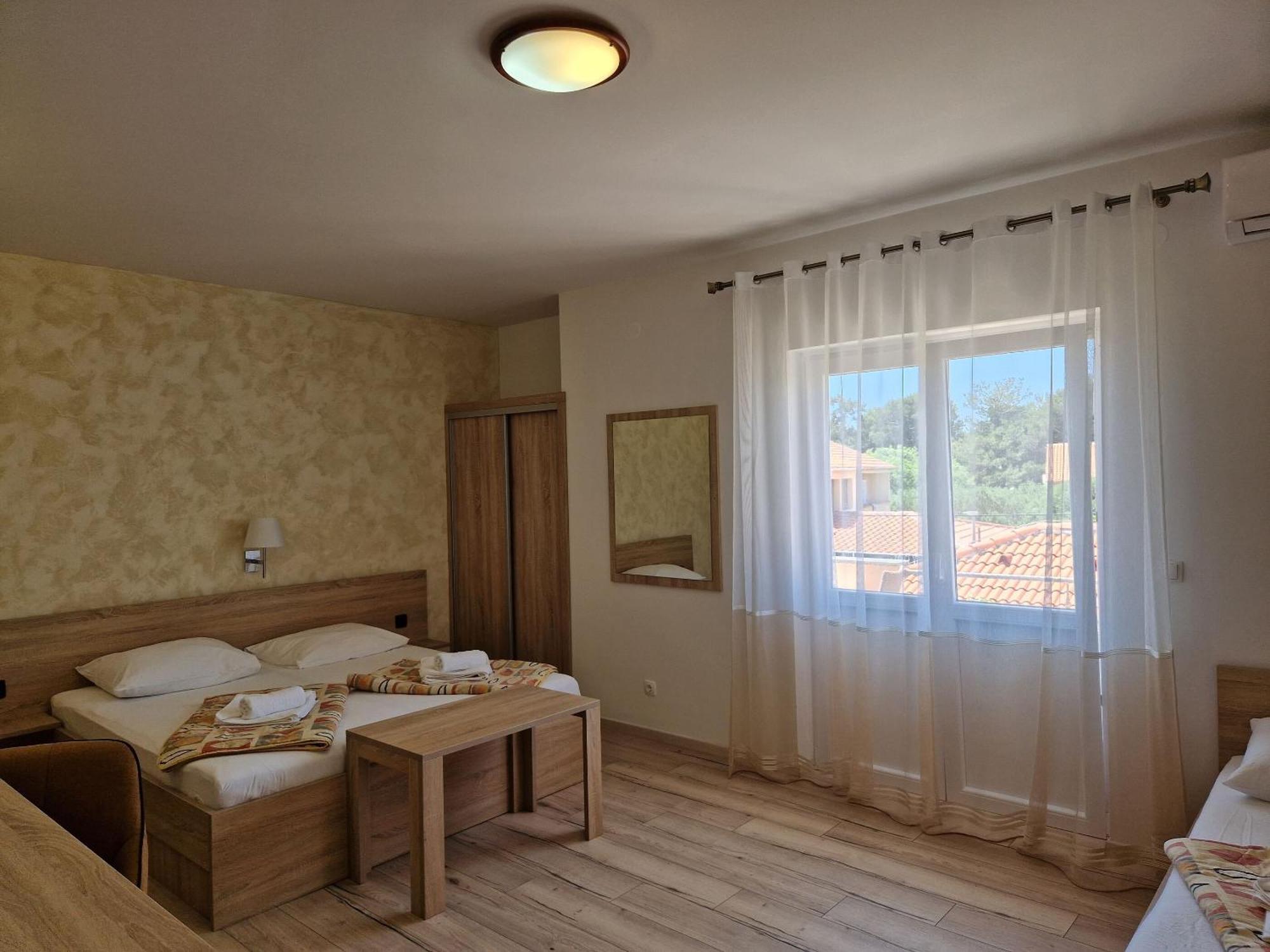 Apartment And Rooms Amenka Новаля Екстер'єр фото
