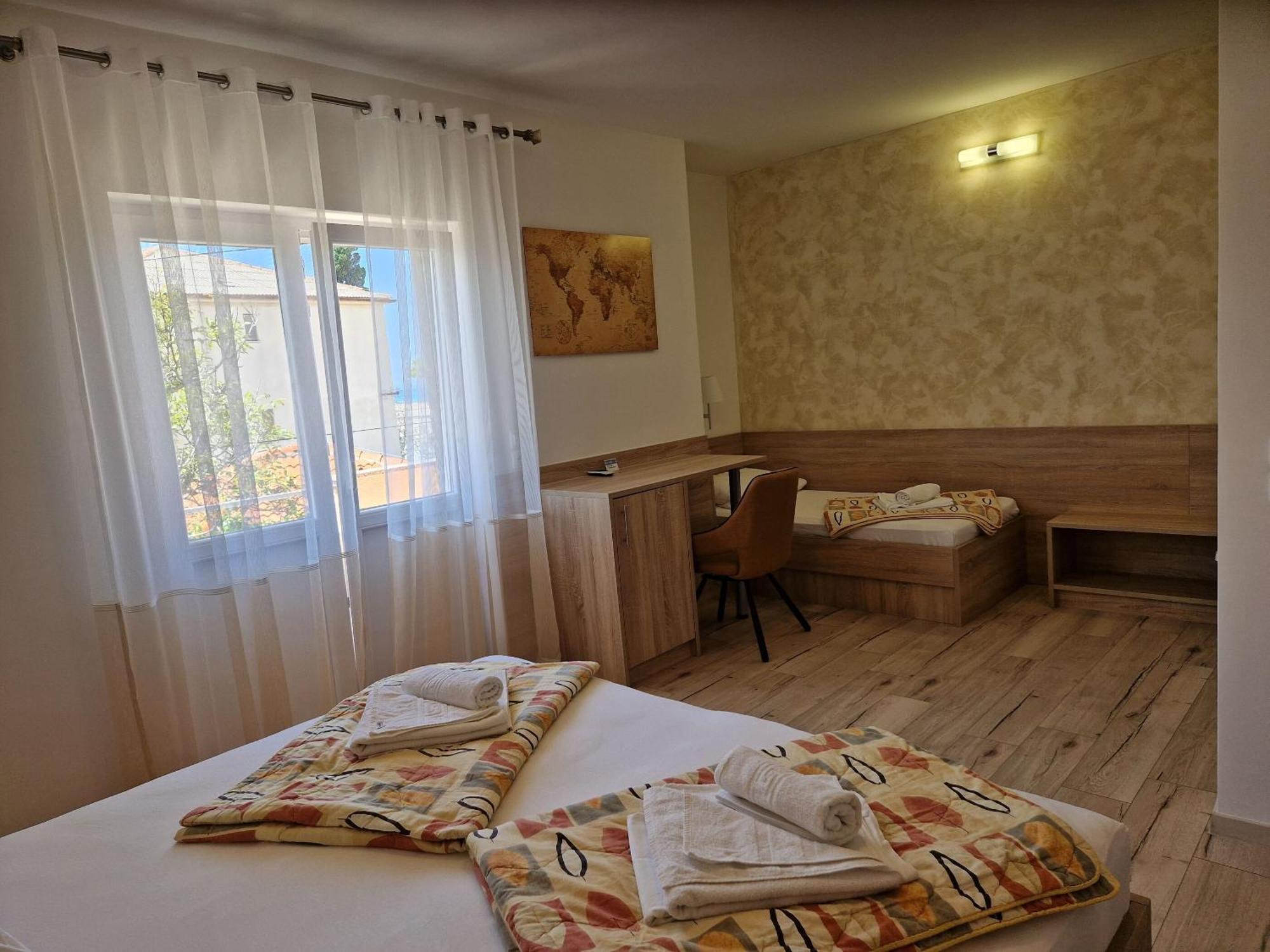 Apartment And Rooms Amenka Новаля Екстер'єр фото